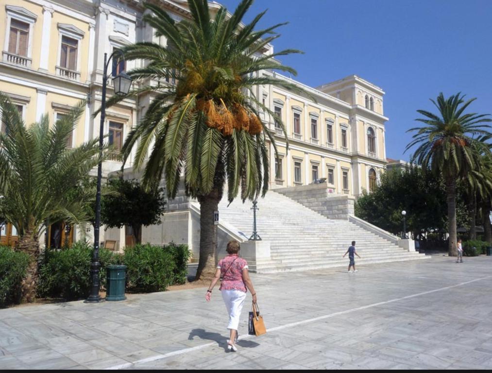 Ermoupoli, Syros City Apartments מראה חיצוני תמונה